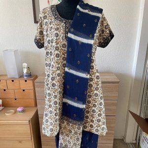 Dark blue and cream printed Salwar Kurta Rayon